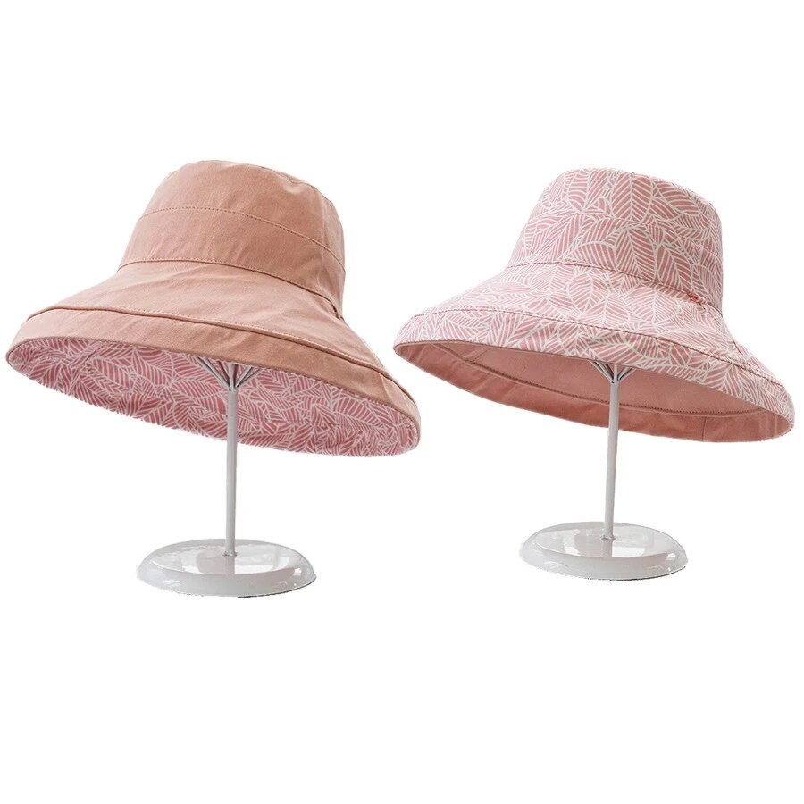 Bucket Hat with Patterned Brim
